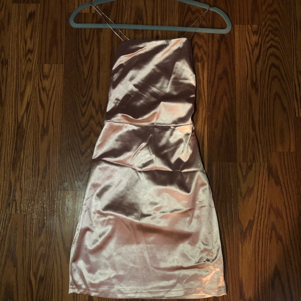 Satin lace-up bodycon dress